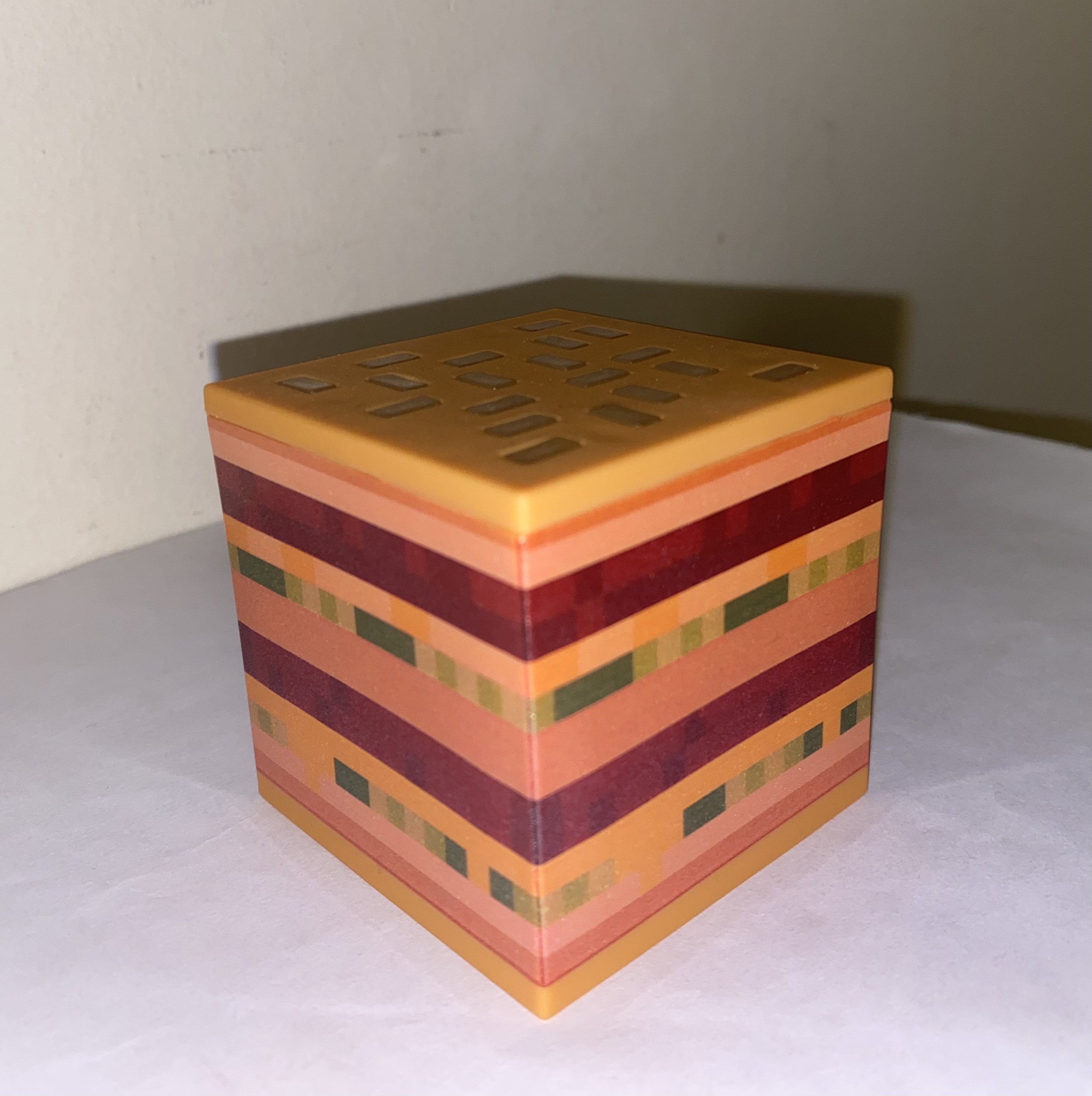 Side view of the hamburger-shaped toy